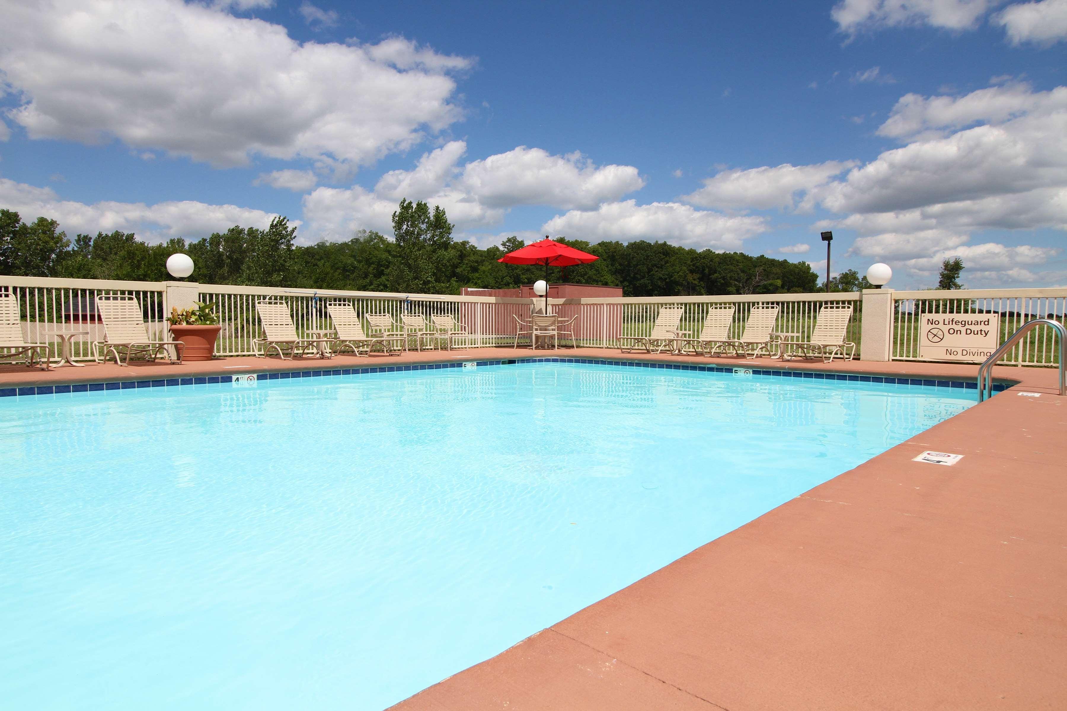 Country Inn & Suites By Radisson, Sandusky South, Oh Milan エクステリア 写真
