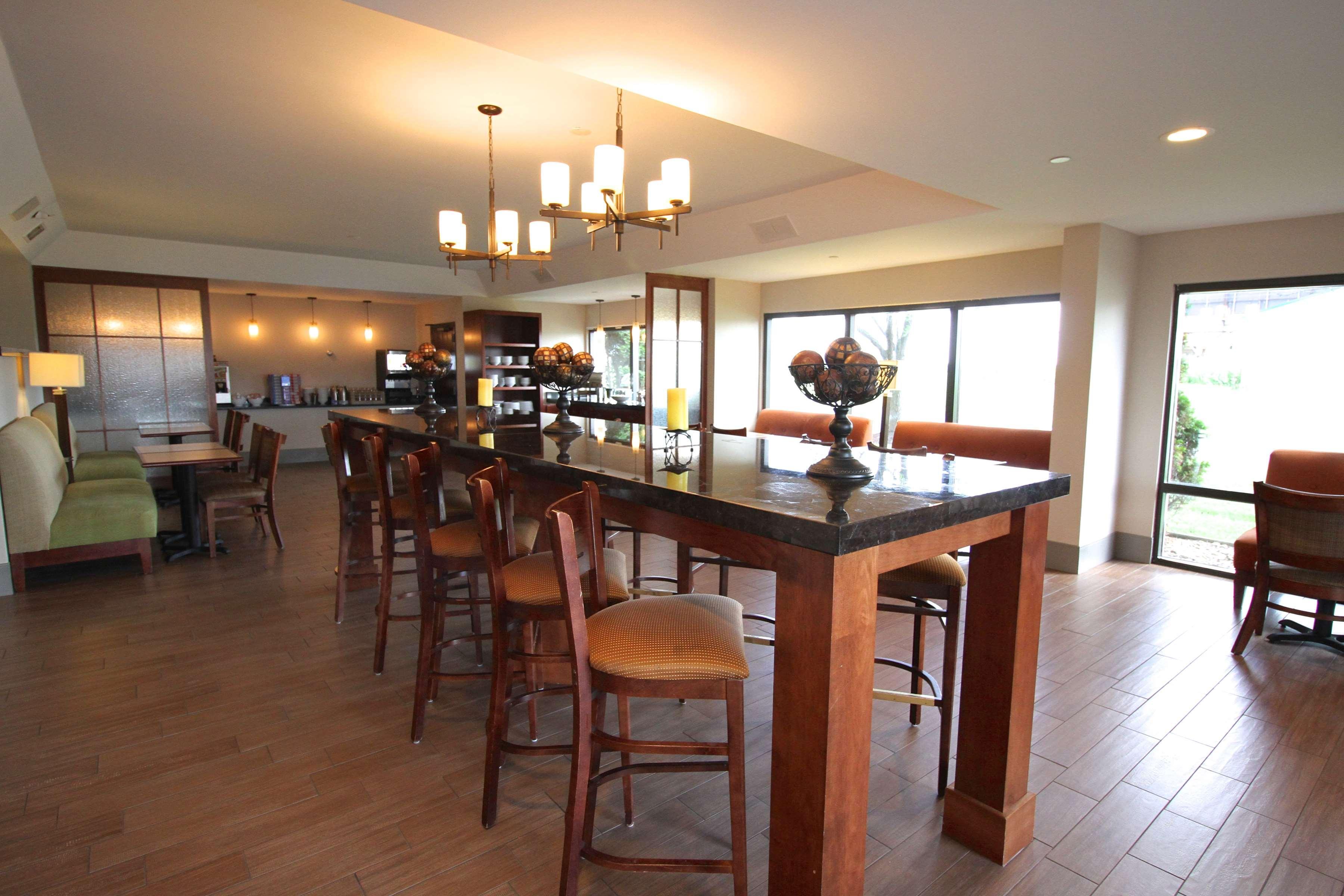 Country Inn & Suites By Radisson, Sandusky South, Oh Milan エクステリア 写真